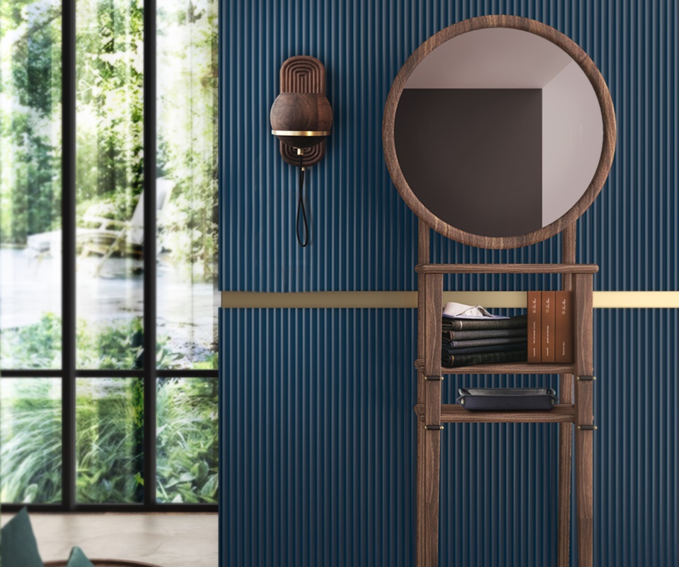 Turner Standing Mirror in walnut wood, genuine leather and polished brass